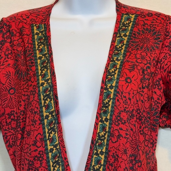 B-82 Aller Simplement Red & Black Floral Short Sleeve Tie Front Long Suit Jacket - Picture 4 of 12